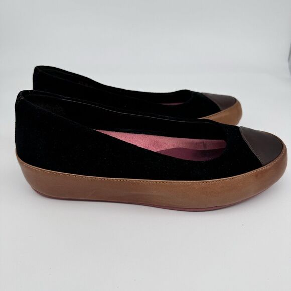 Fitflop Black and Brown Flats - Picture 1 of 8